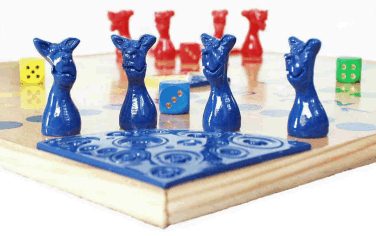 equipe dogs du jeu de petits chevaux